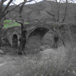 πέτρινο γεφύρι λεύκη