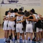 πάνθηρες νεάνιδες