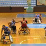 Καλαθοσφαίριση σε αμαξίδιο: Μεταξύ «συγγενών και φίλων», ο Α.Ο.Κ. πέτυχε την πρώτη νίκη του