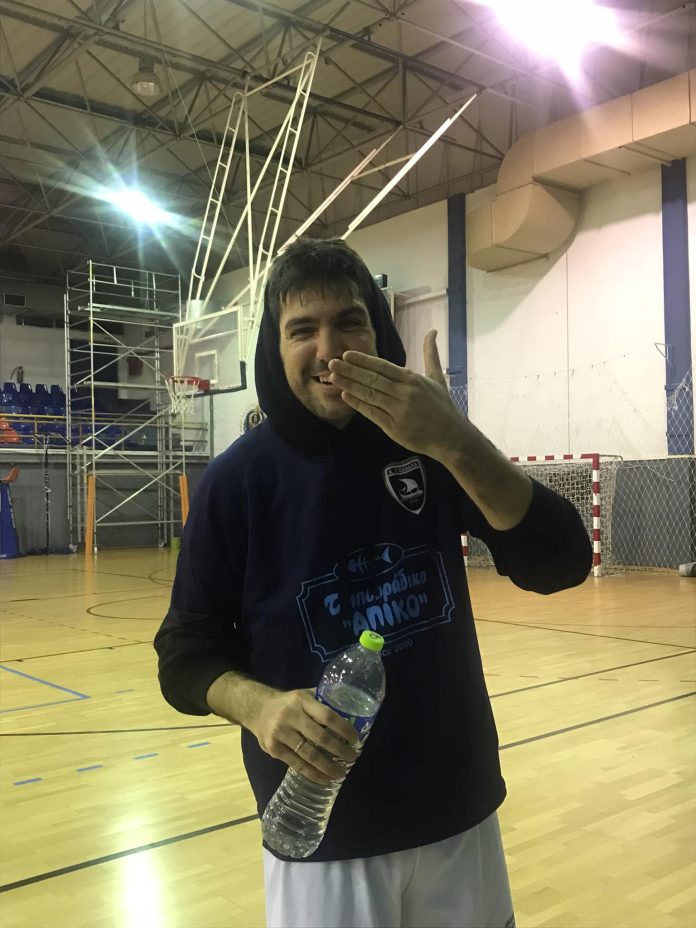 δημήτρης αθανασιάδης