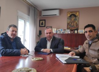 Οι λιμενικοί υπέβαλαν τα αιτήματά τους και πήραν την στήριξη του δημάρχου Θάσου