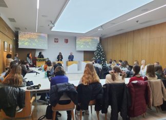 Το 2ο ΕΠΑ.Λ. Καβάλας παρουσίασε το Kahoot στην Πολωνία