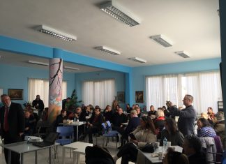 Ο σύλλογος «Γλυκιά αγκαλιά» έκοψε βασιλόπιτα και βράβευσε την πρόεδρο του Ροταριανού ομίλου «Νέστος»