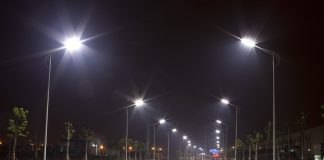 Όσο ασχολείται ο Makis με τον οδοφωτισμό, τόσο πιο πολύ μπερδεύει τους Καβαλιώτες