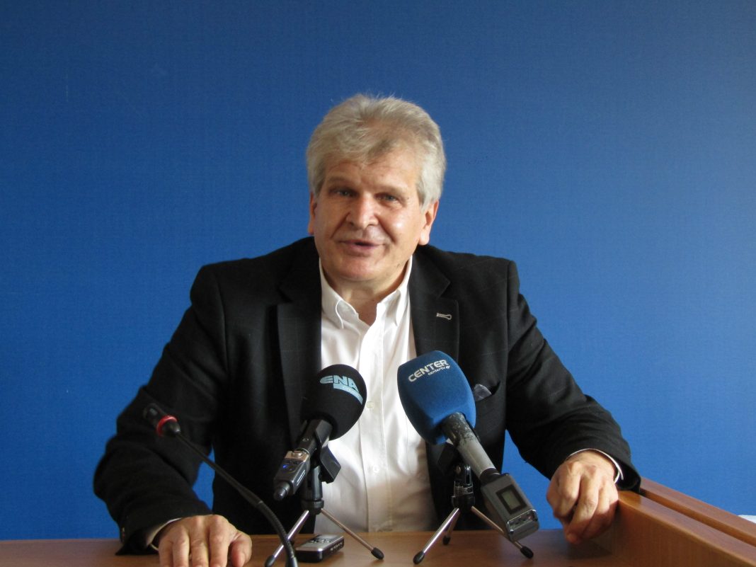 ΝΤΙΝΟΣ ΚΛΕΙΤΣΙΩΤΗΣ (2)