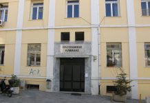 Εγκατέλειψε και το παλιό δικαστικό μέγαρο ο δήμαρχος Καβάλας