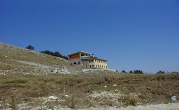 Θα ενδιαφερθείτε, Χρ. Μέτιο, Αλ. Πολίτη, Φ. Αναστασιάδη, για το παλιό χιονοδρομικό κέντρο στο Παγγαίο;