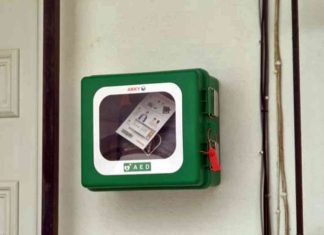 Ο Δήμος Παγγαίου διευρύνει το δίκτυο εξωτερικών απινιδωτών σε δημόσιους χώρους