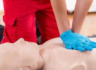 Οι εργαζόμενοι στο Γενικό Νοσοκομείο Καβάλας δείχνουν μεγάλο ενδιαφέρον για τα σεμινάρια πρώτων βοηθειών