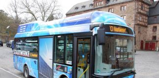 Να αντικατασταθεί το (ξεπερασμένο) τρενάκι, για τα δρομολόγια στην παλιά πόλη, με ένα μεταχειρισμένο μικρό ηλεκτρικό λεωφορείο