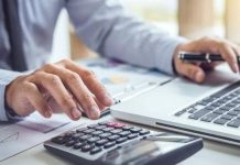 Την επιστροφή στην θεσμική κανονικότητα ζητούν οι λογιστές-φοροτεχνικοί