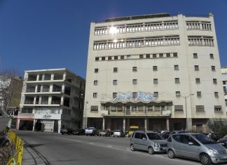 Η καπναποθήκη στην οδό Αμερικανικού Ερυθρού Σταυρού