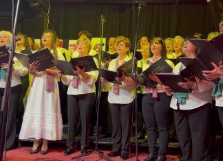 Από τις χορωδίες του Δήμου Θάσου: Ωδή στην πηγή ζωής, την μητέρα!