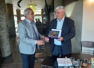 Οι αμβυκούχοι και αμπελοκαλλιεργητές βράβευσαν τον Γιάννη Πασχαλίδη