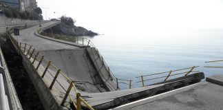 Η γέφυρα σύμβολο της πολιτικής αυθαιρεσίας!