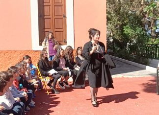 Η Θάσια ποιήτρια, Ανδρ. Διαμαντοπούλου, επισκέφτηκε σχολείο στην Νίσυρο