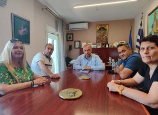 Ο δήμαρχος και οι εργαζόμενοι στο Ε.Κ.Α.Β. συζήτησαν για την δημιουργία δεύτερης βάσης στην Θάσο