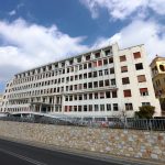 Υπόγειο πάρκινγκ στην πλατεία Ελευθερίας; Το παλιό νοσοκομείο απέχει 10 λεπτά με τα πόδια από το κέντρο της πόλης