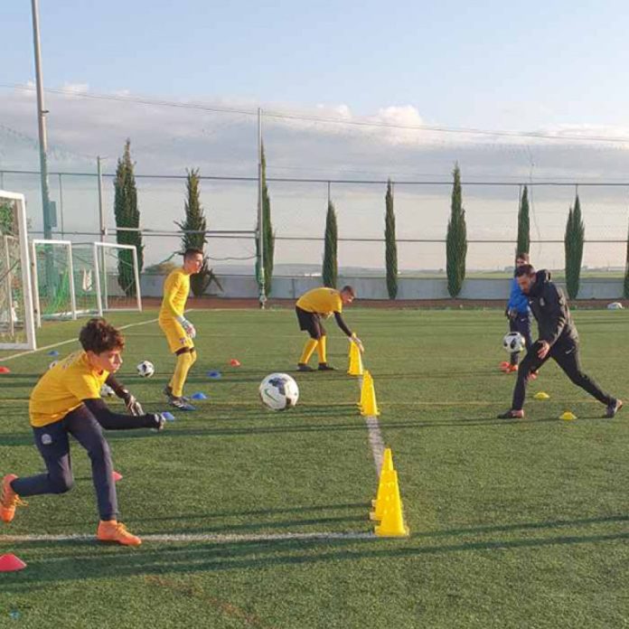 ποδόσφαιρο σχολείο