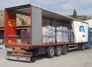 Μεγάλη ποσότητα εμφιαλωμένων νερών θα σταλεί από την Καβάλα στην Θεσσαλία