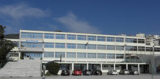 Καλώς να καταργηθούν οι (δημοτικές) σχολικές επιτροπές, γιατί κάνουν τον “μεσάζοντα” προς την δημοτική Αρχή