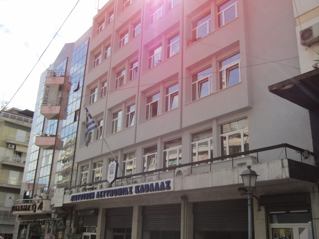 ΑΣΤΥΝΟΜΙΚΟ ΜΕΓΑΡΟ (2)