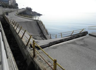 «Λαϊκή Συσπείρωση» Περιφέρειας Ανατολικής Μακεδονίας-Θράκης: «Η πεσμένη γέφυρα στην Καβάλα αποτελεί όνειδος»