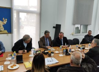 Η πρώτη σύσκεψη στην Θάσο με περιφερειάρχη τον Χρ. Τοψίδη