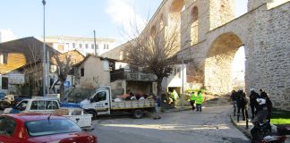 Έγινε «έξωση» στους καταληψίες ακατοίκητου σπιτιού στις Καμάρες