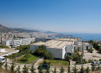 Τρεις καθηγητές του Πανεπιστημίου της Σορβόννης θα διδάξουν σε διεθνές σχολείο στην Καβάλα