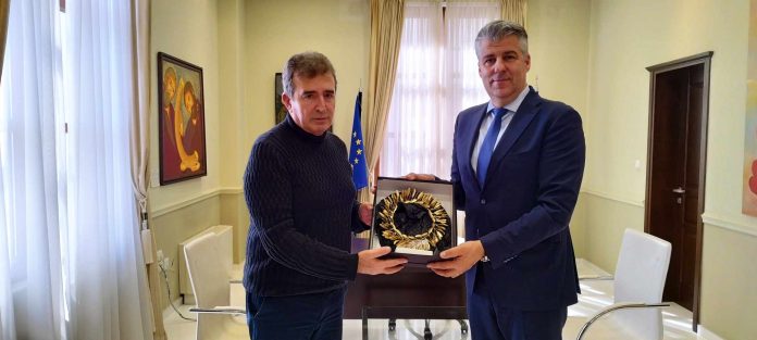 421671636_380702068057999_9005424618651134874_n