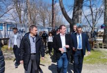 Ο Δημ. Καιρίδης ζήτησε “ρεαλιστική πρόταση” για την μετεγκατάσταση της δομής μεταναστών. Μας κάνει πλάκα!