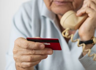 Δεν σταματούν τα περιστατικά απάτης σε βάρος ηλικιωμένων ατόμων