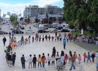 Δύο Πασχαλινές δράσεις από το Τοπικό Τμήμα Καβάλας του Σ.Ε.Ο. έδωσαν Πασχαλινό άρωμα στην πόλη