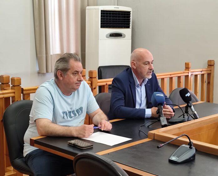 προμούσας-τσαμπάζης