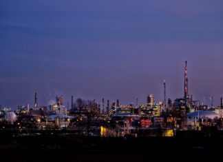 Παγκόσμια ενεργειακή αβεβαιότητα: Τα στρατηγικά αποθέματα πετρελαίου σε κρίσιμο σημείο
