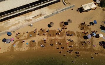 Διαγωνίστηκαν στην γλυπτική στην άμμο