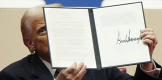 Ναι, ρε M.A.G.A.!