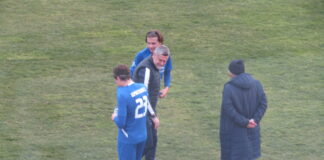 Ο θείος είναι περήφανος για τους ανιψιούς του!