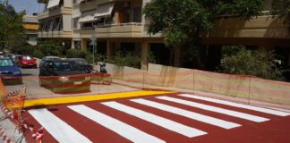 Υπερυψωμένες διαβάσεις πεζών στον Αμυγδαλεώνα