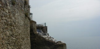 Πέρασαν 18 έτη και δεν έγινε κανονικό έργο στον φάρο της Παναγίας!