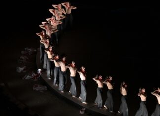 Η παράσταση σταθμός στην ιστορία του ελληνικού θεάτρου στο αρχαίο θέατρο Φιλίππων