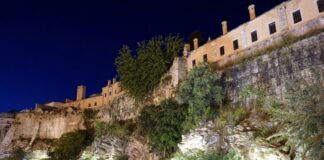 Πόσες επιστολές θα στείλει, ακόμα, ο σύλλογος «Το Κάστρο», για να καθαριστεί το παράλιο τείχος του φρουρίου Καβάλας;