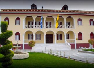 Δωρεά από την Ιερά Μητρόπολη Ελευθερουπόλεως: Εικόνες αγίων κοσμούν τις αίθουσες του Γενικού Λυκείου Νικήσιανης