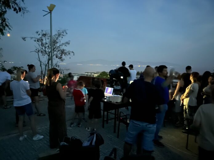 paratirisi eklipsi selini