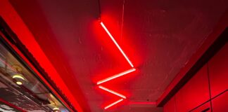 Ταινίες από την Ιταλία και ντοκιμαντέρ για την Παλαιστίνη στο bar λamda στην Δημοτική Αγορά Καβάλας