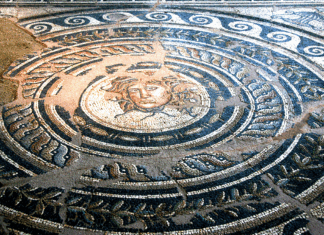 Όμιλος για την Διάδοση της Ελληνικής Γλώσσας (Ο.Δ.Ε.Γ.) Καβάλας: Η εκδρομή στο Δίον ήταν μία πολύ ενδιαφέρουσα εμπειρία