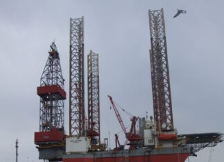 Πορεία στην Καβάλα ενάντια στην αποθήκευση διοξειδίου του άνθρακα στον «Πρίνο». «Το ζήτημα δεν είναι πολιτικό», αναφέρει ο Πανθασιακός σύλλογος επαγγελματιών. «Το ζήτημα έχει πολιτικοποιηθεί», είναι η απάντηση μας