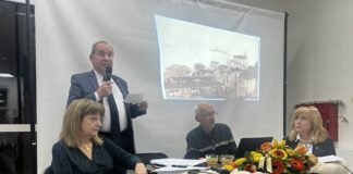 Στην Εστία του Σ.Ε.Ο. Καβάλας παρουσίασε το βιβλίο της, η φιλόλογος και διευθύντρια του 5ου Γυμνασίου Καβάλας, Χριστίνα Βαμβούρη-Δημάκη