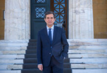 Ο Κώστας Γκιουλέκας θα λάβει τον αργυρό δικέφαλο του Κέντρου Καππαδοκικών Μελετών «Η Ναζιανζός»